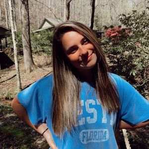 Meet your Posher, Savannah